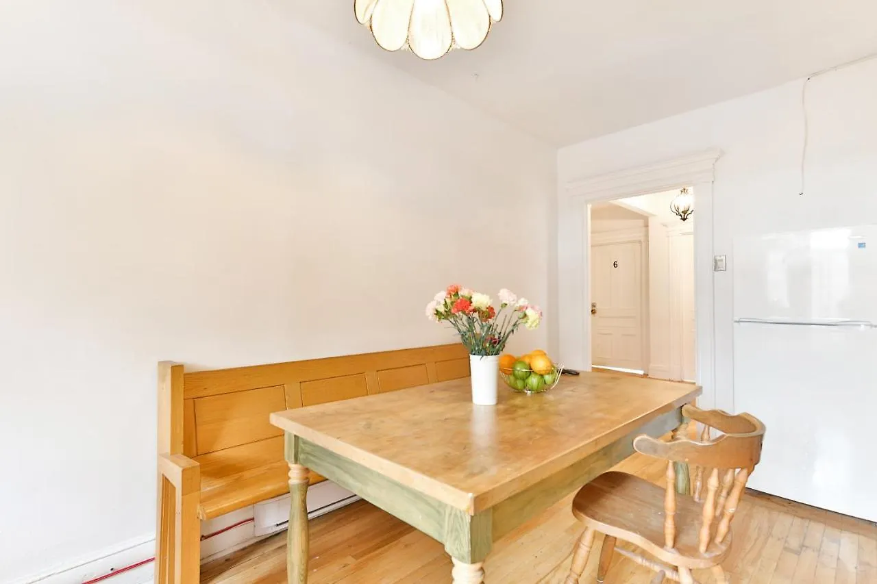 Bed & Breakfast La Maison Du Mile-End Montreal